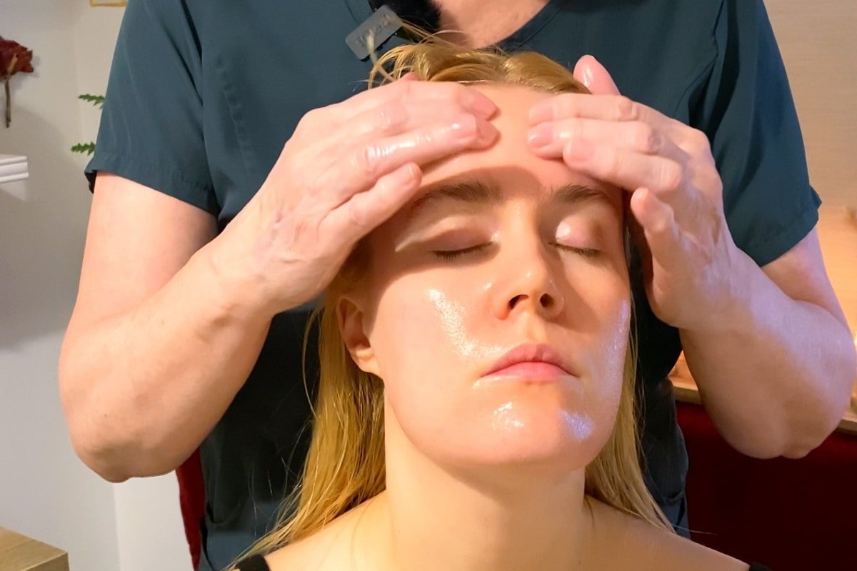 درمان فلج بلز با ماساژ